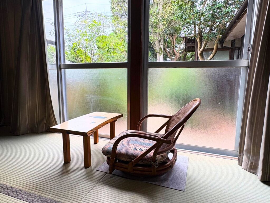 ことぶきや桜窓際画像