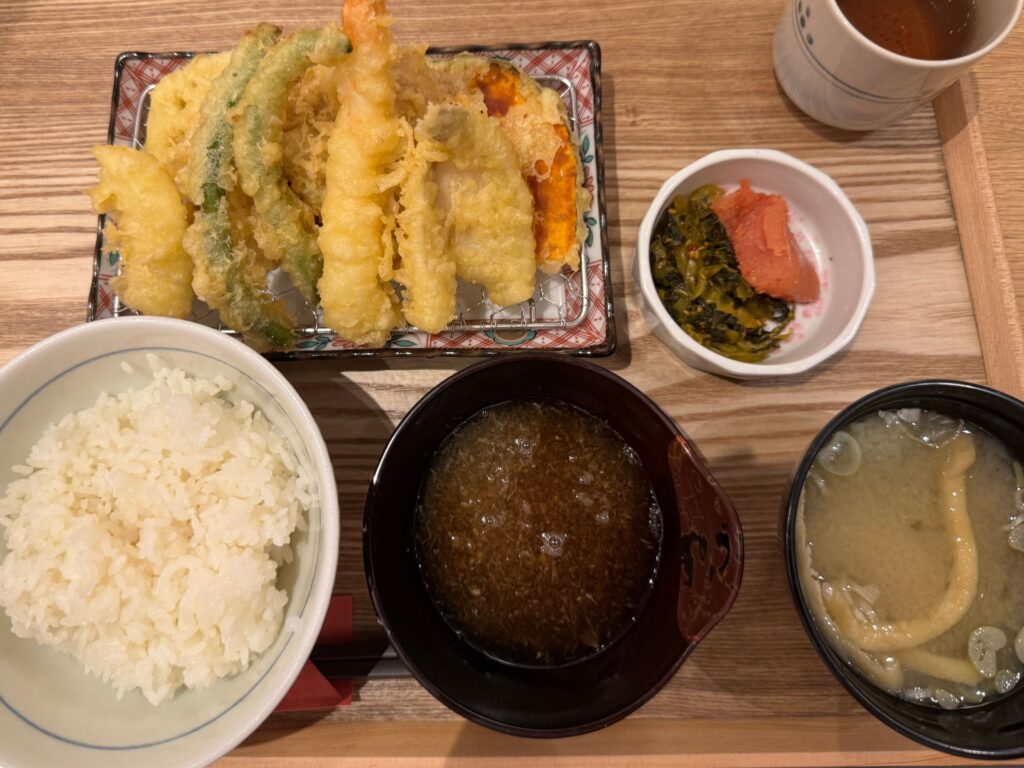 あげてんや天ぷら定食画像