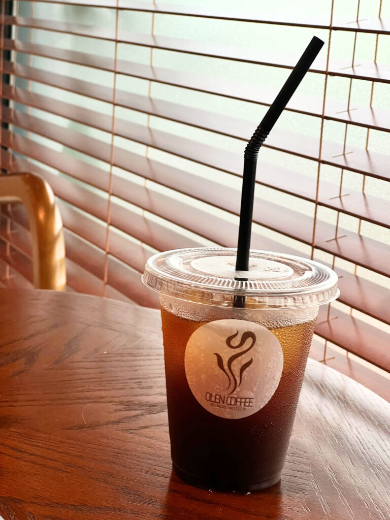 OLEN COFFEE テイクアウト用アイスコーヒー